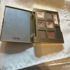 Taste eyeshadow